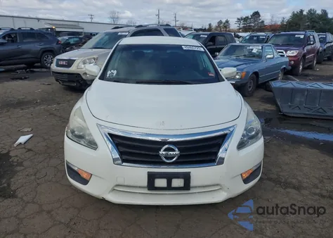 2013 Nissan Altima 2.5 z USA, uszkodzony, nr VIN 1N4AL3AP8DC217802